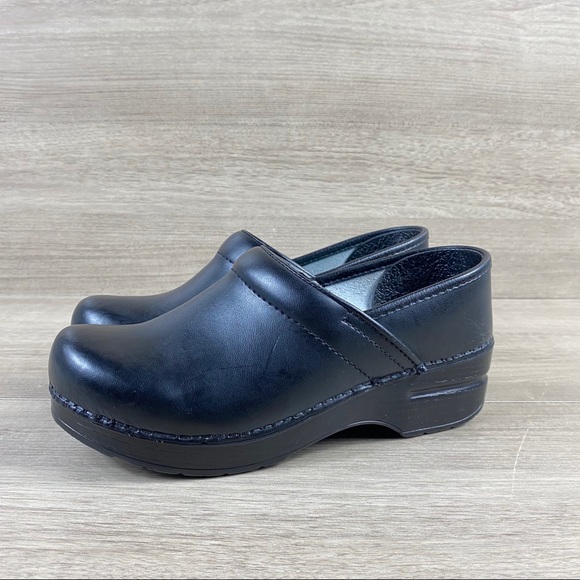 discount dansko nursing shoes